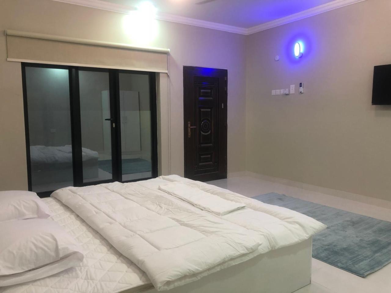 Home X4 Al Wasil Экстерьер фото